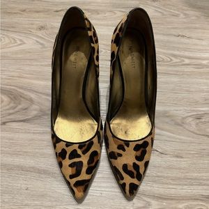 Nine West leopard print pointy toed heels